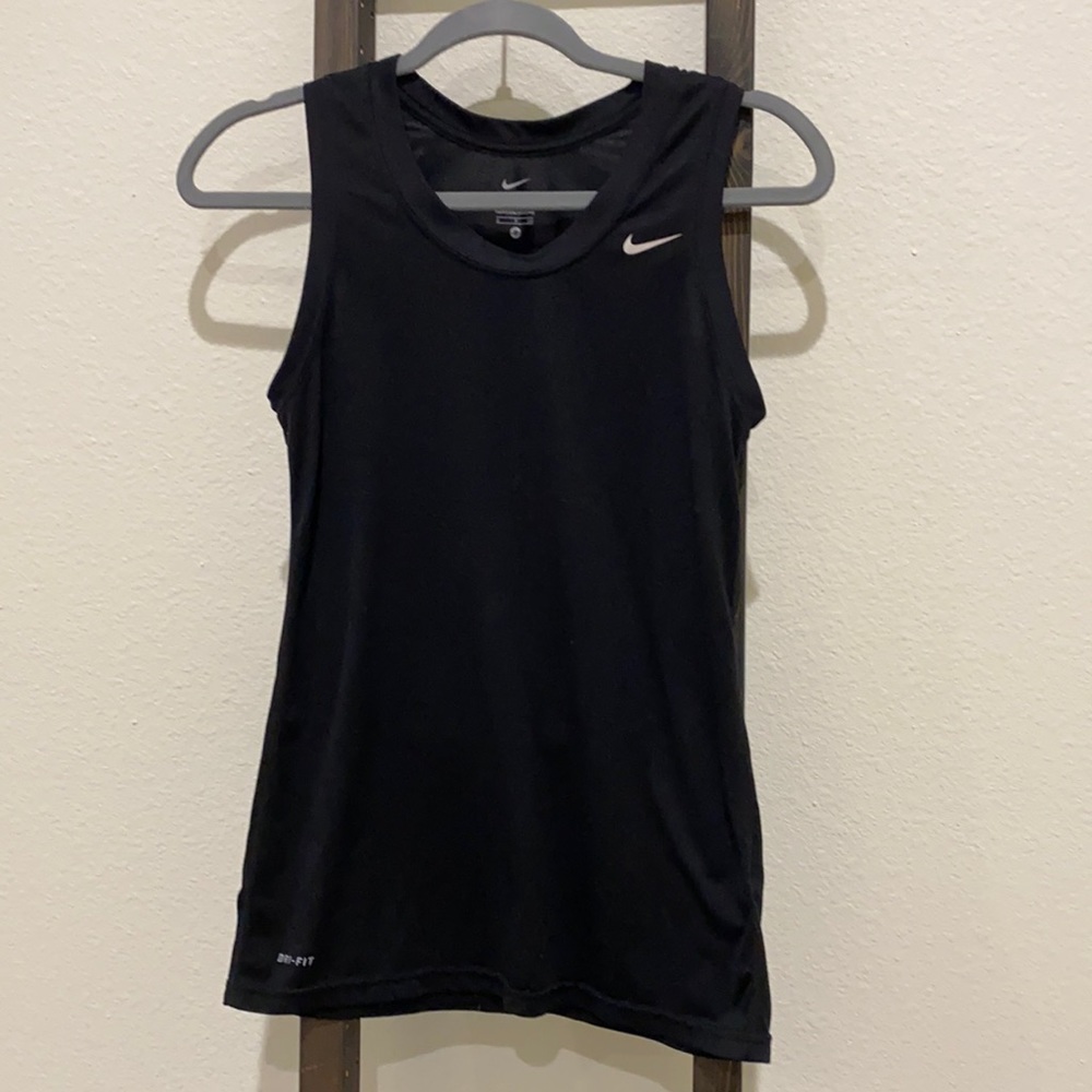 Nike dry fit tank top